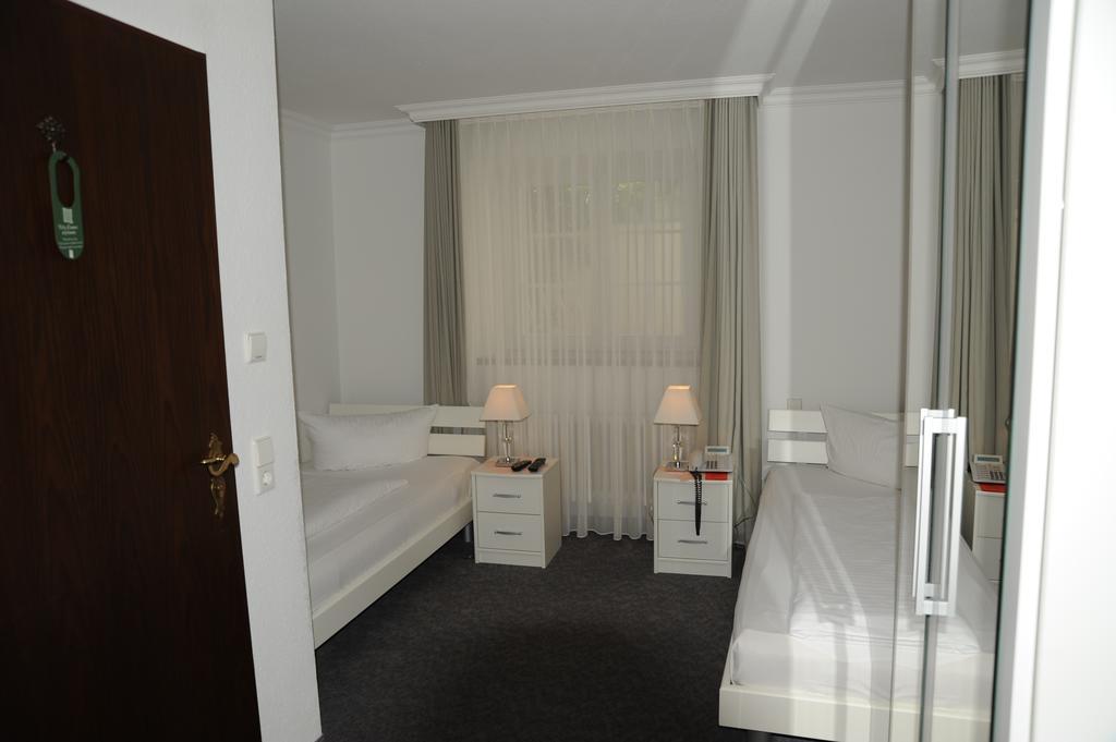 Hotel Adler - Weil Am Rhein Dış mekan fotoğraf